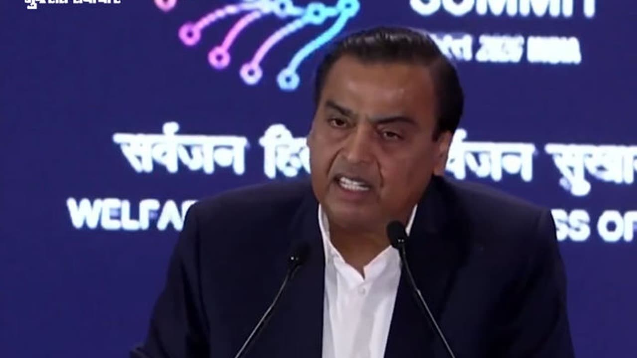 Jio and Reliance to invest Rs 10 lakh crore in 7 years