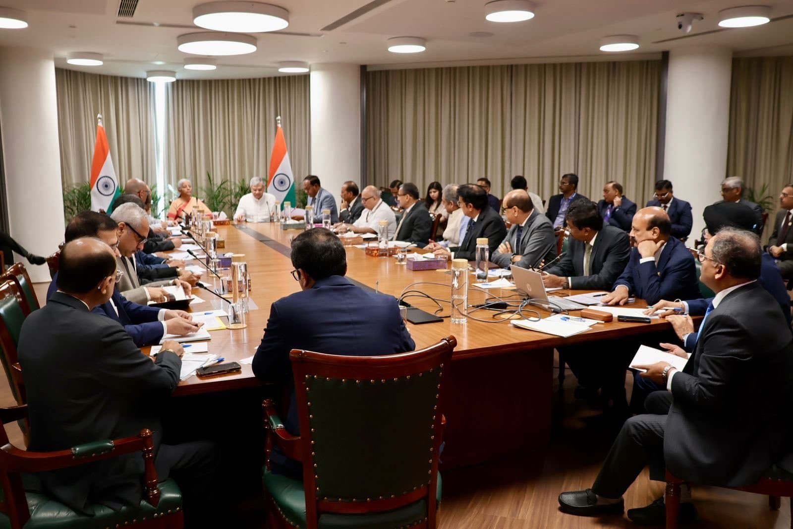 The crisis of 'Claude Myths' on the banking sector: Finance Minister Sitharaman's high-level meeting, is India's financial system safe?