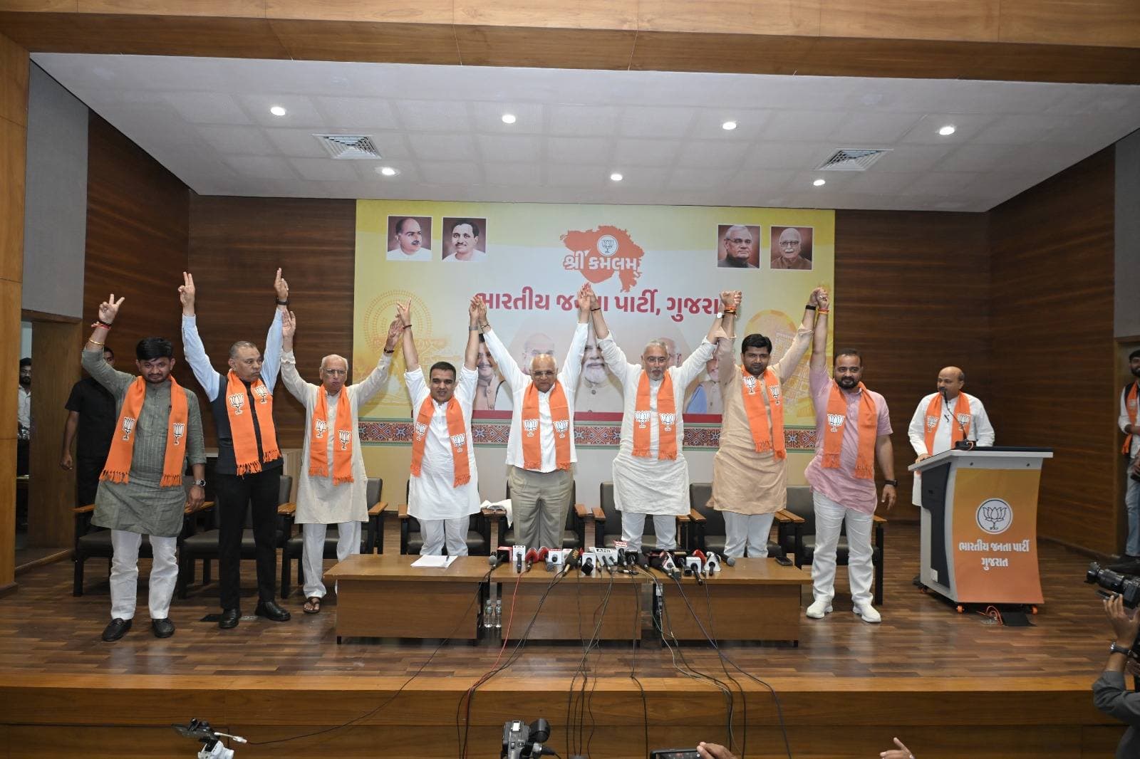 Gujarat Local Body Elections 2026: BJP's one-wheel rule from Panchayat to Metropolis, grand victory in 15 Municipal Corporations