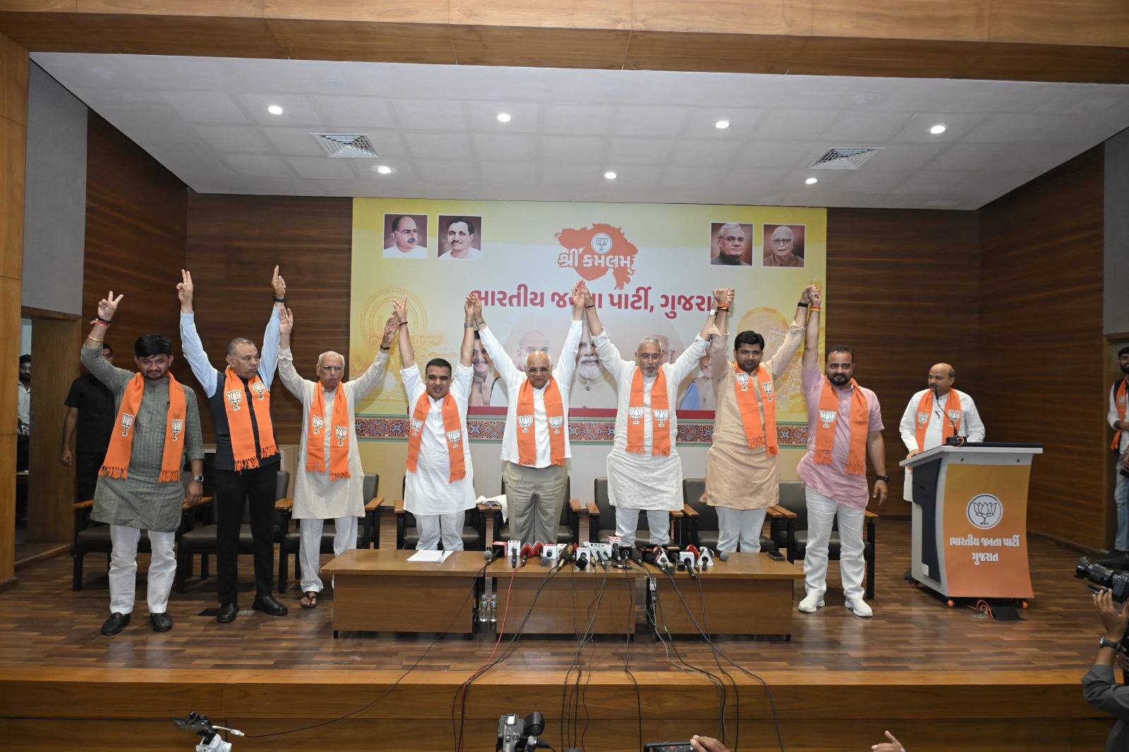 Gujarat Local Body Elections 2026: BJP's one-wheel rule from Panchayat to Metropolis, grand victory in 15 Municipal Corporations
